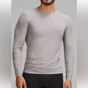 Lululemon men’s senseknit long sleeve running top